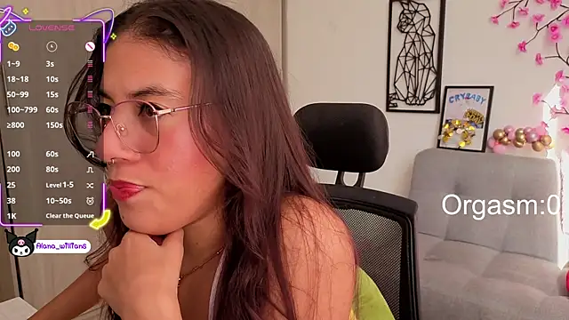 Snapshot of 1Alana_W chatting on May 31, 2026, 1:18 pm 1Alana W online show from May 31, 2026, 1:18 pm