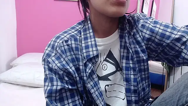 yourcuteneighbourr online show from March 19, 2025, 2:59 am