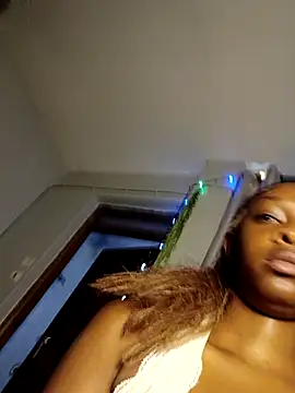 C-yoyo online show from January 12, 2026, 9:14 am