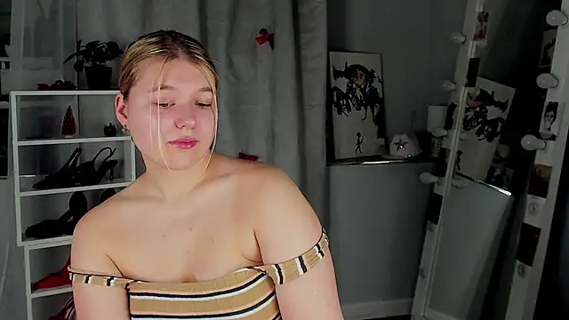 Rebecca Kelly online show from January 8, 2026, 2:47 am