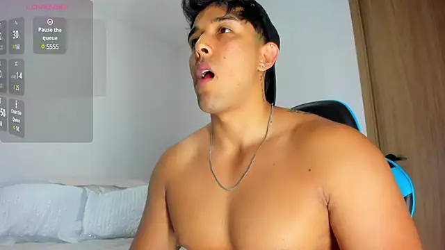 Snapshot of Alan_greek_1 chatting on December 29, 2024, 3:11 am Alan greek 1 online show from December 29, 2024, 3:11 am