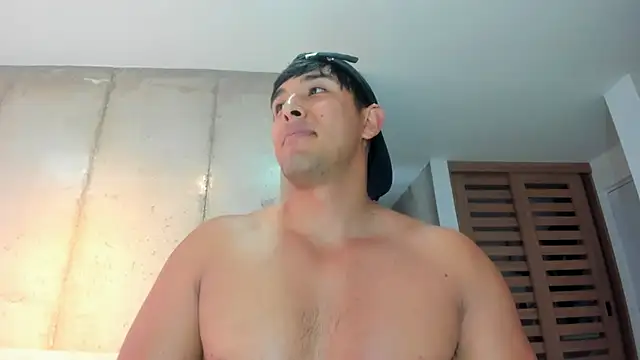 Snapshot of Alan_greek_1 chatting on March 18, 2025, 8:15 pm Alan greek 1 online show from March 18, 2025, 8:15 pm