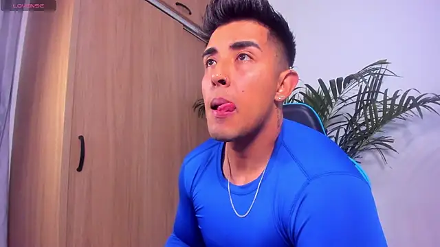 Snapshot of Alan_greek_1 chatting on October 11, 2025, 12:54 am Alan greek 1 online show from October 11, 2025, 12:54 am