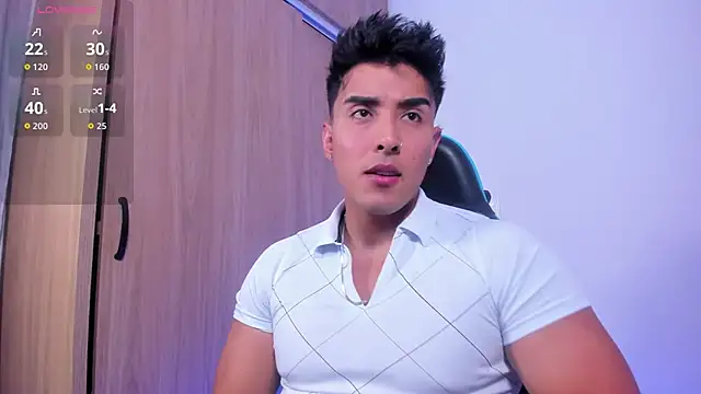 Snapshot of Alan_greek_1 chatting on November 6, 2025, 10:54 pm Alan greek 1 online show from November 6, 2025, 10:54 pm