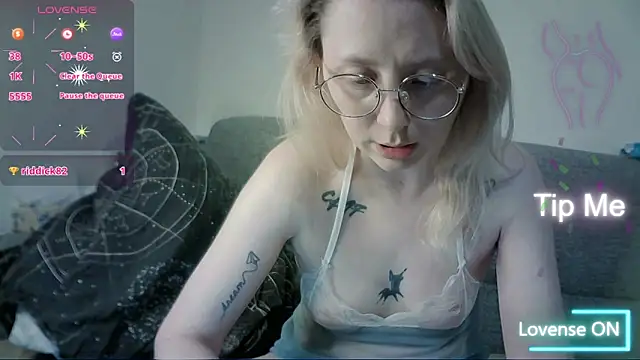 NaozuQAce online show from June 2, 2026, 5:59 pm