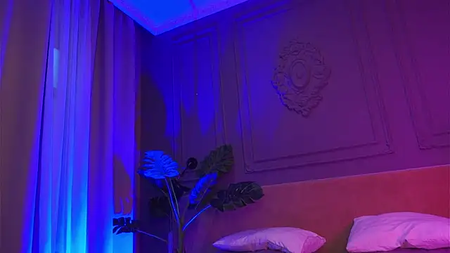 Snapshot of Liv_Fay chatting on October 9, 2025, 3:10 pm Liv Fay online show from October 9, 2025, 3:10 pm