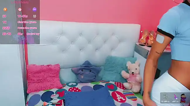 Snapshot of alexa-xxx- chatting on March 19, 2025, 6:03 am alexa-xxx- online show from March 19, 2025, 6:03 am