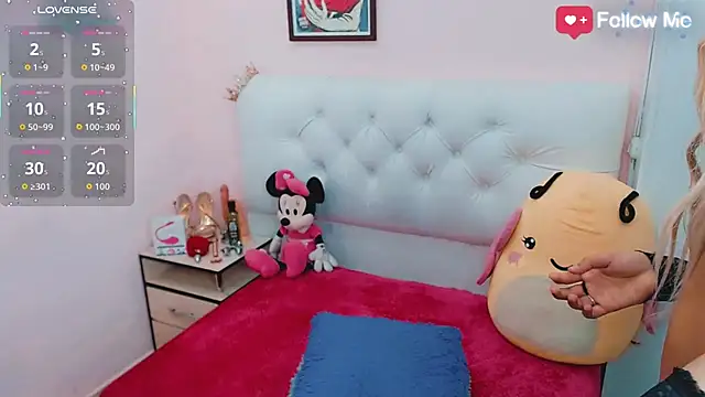 Snapshot of alexa-xxx- chatting on October 4, 2025, 4:10 am alexa-xxx- online show from October 4, 2025, 4:10 am