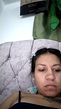 Tiphanydirty3 online show from April 8, 2026, 3:17 am