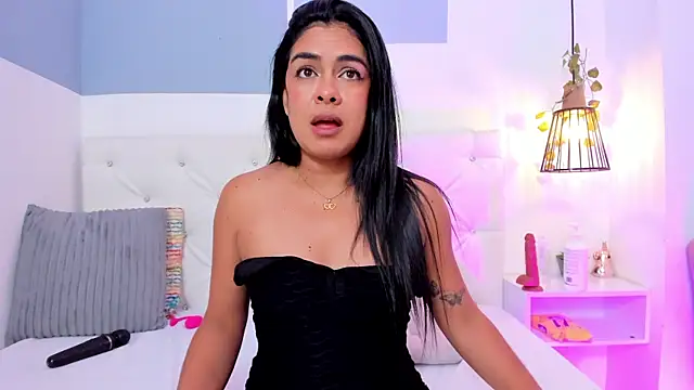 hannah gray online show from March 21, 2025, 3:02 pm