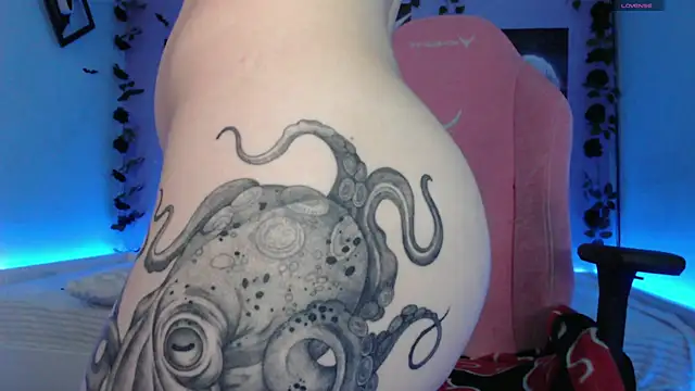 Scarlettsrorm online show from February 22, 2025, 5:12 am