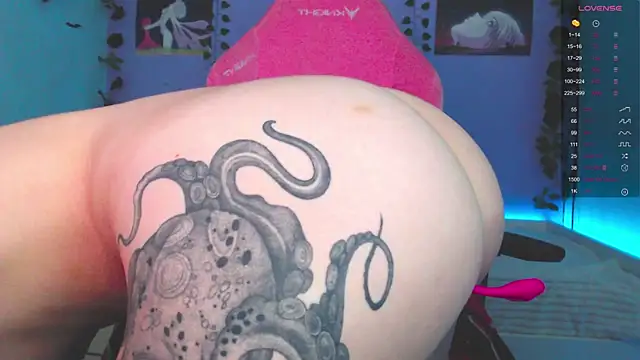 Scarlettsrorm online show from September 15, 2025, 5:07 am