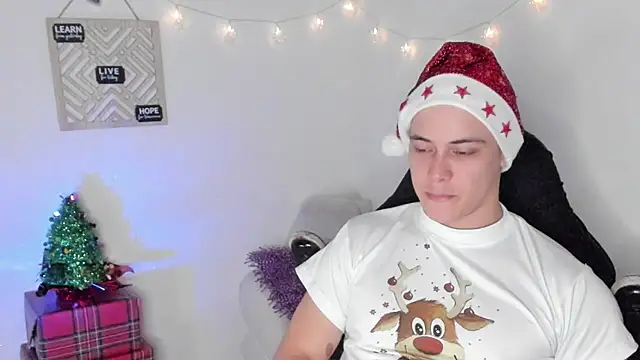 Alan hadid1 online show from December 16, 2024, 11:28 pm