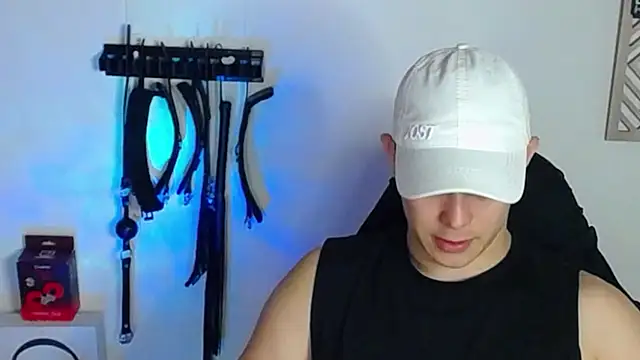 Alan hadid1 online show from January 30, 2025, 9:47 pm