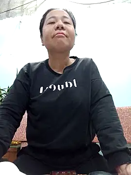 Queen 18200 online show from March 19, 2025, 7:07 am