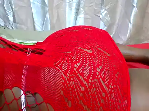 Snapshot of faista_jude chatting on February 23, 2025, 6:34 pm faista jude online show from February 23, 2025, 6:34 pm