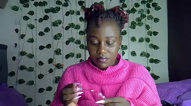 sexybree  online show from January 28, 2025, 9:40 pm