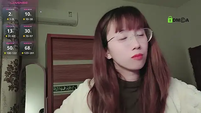 Lili 666 online show from January 2, 2025, 5:18 pm