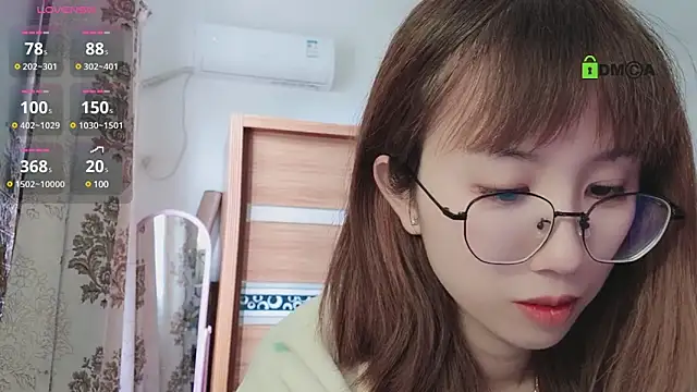 Lili 666 online show from February 28, 2025, 1:47 am