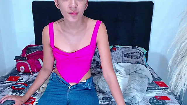 srta luciana online show from July 23, 2026, 11:52 am