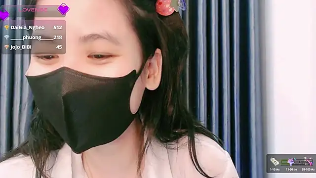 Snapshot of Na_baby chatting on March 14, 2025, 9:21 pm Na baby online show from March 14, 2025, 9:21 pm