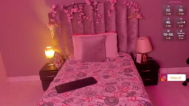 Snapshot of Chleo__ chatting on February 16, 2026, 1:07 pm Chleo online show from February 16, 2026, 1:07 pm