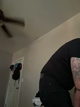 Snapshot of ChaseaA88- chatting on October 16, 2025, 8:54 pm ChaseaA88- online show from October 16, 2025, 8:54 pm