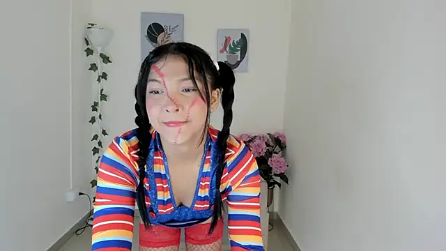 Snapshot of Charlothe_capell chatting on October 18, 2025, 9:15 pm Charlothe capell online show from October 18, 2025, 9:15 pm