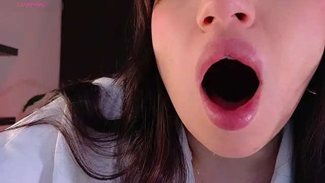 eimy22 online show from January 27, 2025, 10:16 pm