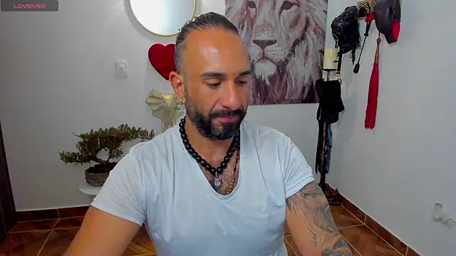 mr maik online show from February 18, 2025, 11:00 am