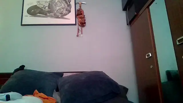 Snapshot of Tattooednakedguy chatting on January 18, 2025, 9:24 pm Tattooednakedguy online show from January 18, 2025, 9:24 pm