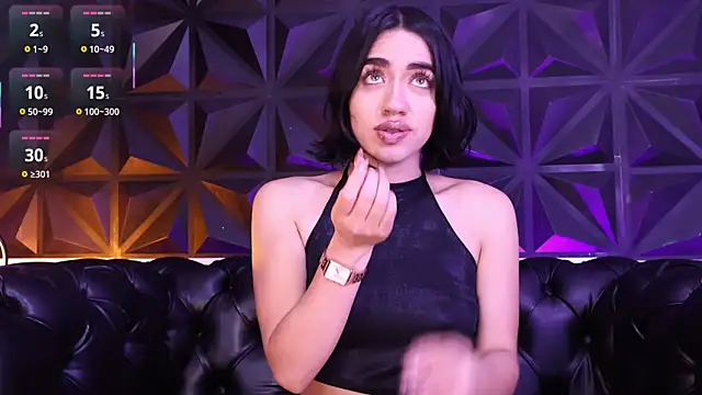 KasiaNoir  online show from November 17, 2025, 12:11 pm