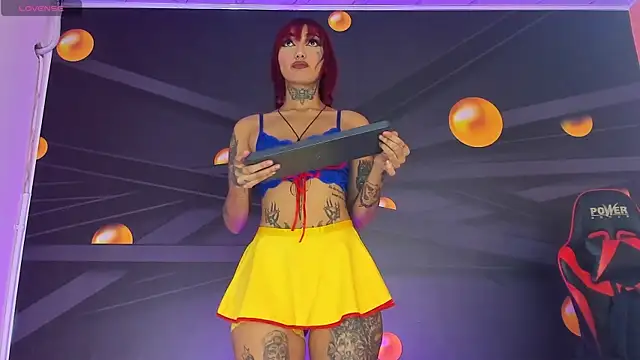 Snapshot of filletatouee chatting on February 12, 2025, 11:09 pm filletatouee online show from February 12, 2025, 11:09 pm