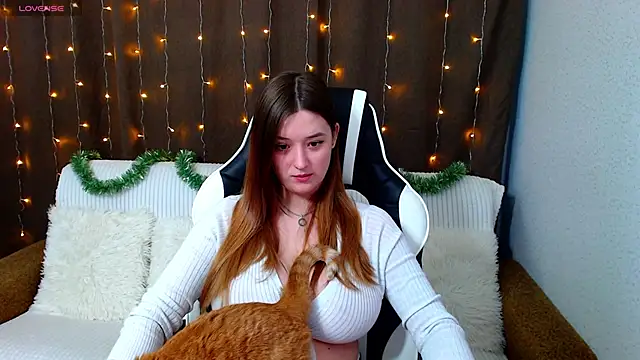 Snapshot of JessRosen chatting on December 14, 2024, 4:12 am JessRosen online show from December 14, 2024, 4:12 am