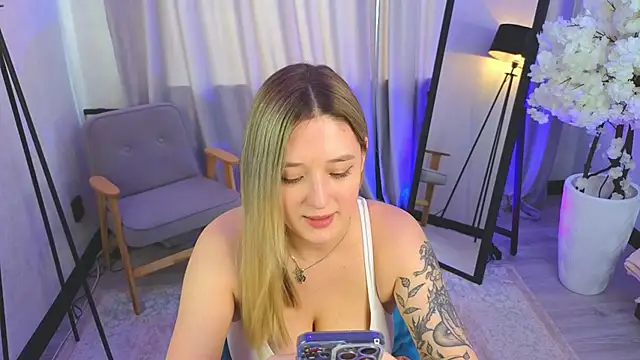 Snapshot of JessRosen chatting on March 8, 2025, 8:00 am JessRosen online show from March 8, 2025, 8:00 am