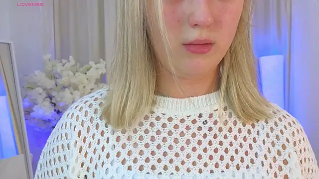 Snapshot of JessRosen chatting on November 14, 2025, 3:27 am JessRosen online show from November 14, 2025, 3:27 am