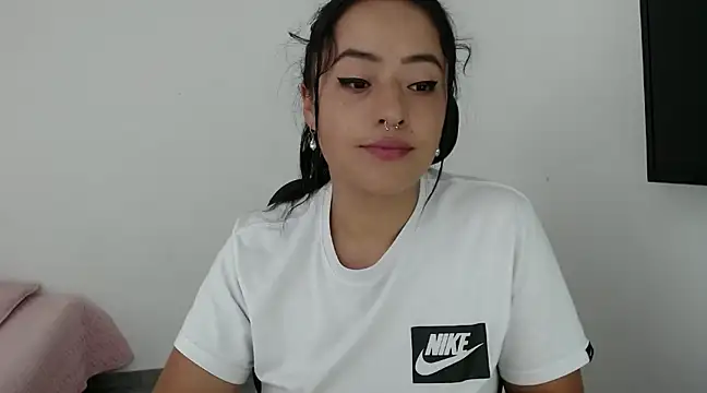 Snapshot of jjulietha95 chatting on December 18, 2024, 4:09 am jjulietha95 online show from December 18, 2024, 4:09 am