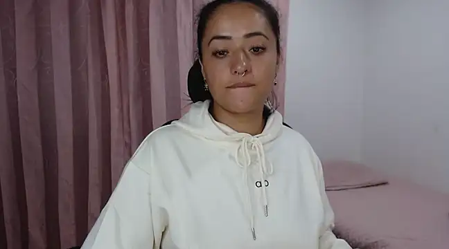 Snapshot of jjulietha95 chatting on February 20, 2025, 4:39 am jjulietha95 online show from February 20, 2025, 4:39 am