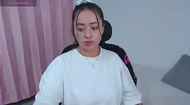 Snapshot of jjulietha95 chatting on March 3, 2025, 3:52 am jjulietha95 online show from March 3, 2025, 3:52 am