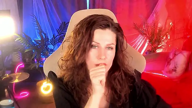 April o Nill online show from March 16, 2026, 2:43 pm