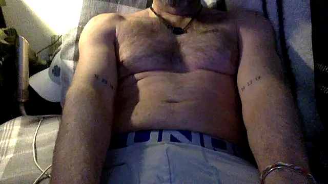 Stardrew123 online show from February 18, 2026, 11:33 pm