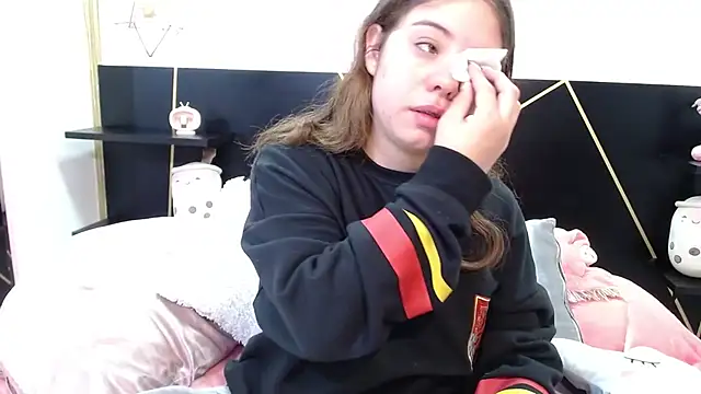 DanniAbbey online show from February 1, 2025, 11:21 am