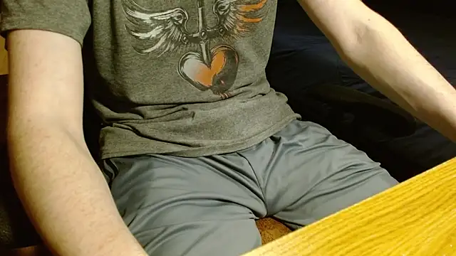 Snapshot of readytocome90 chatting on June 13, 2026, 4:27 pm readytocome90 online show from June 13, 2026, 4:27 pm