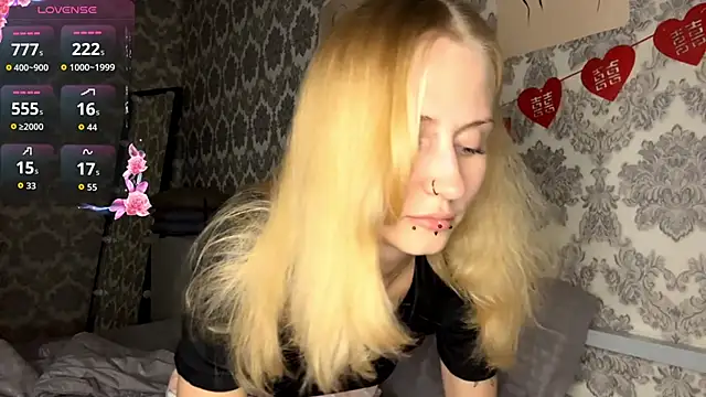 Snapshot of MarthaGees chatting on September 29, 2025, 3:28 pm MarthaGees online show from September 29, 2025, 3:28 pm