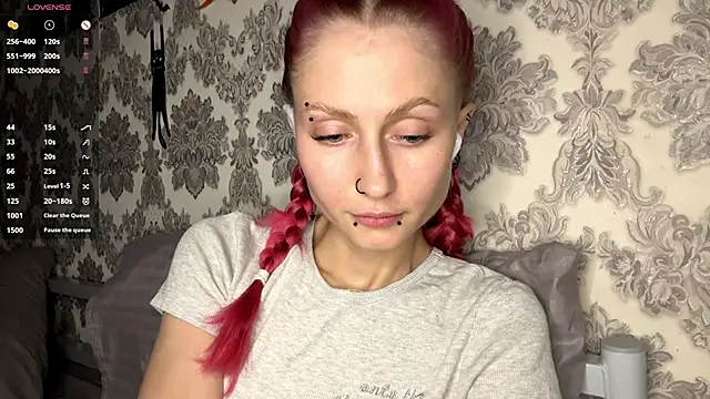 Snapshot of MarthaGees chatting on December 1, 2025, 6:35 pm MarthaGees online show from December 1, 2025, 6:35 pm