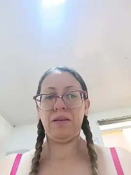 miss hanna07 online show from November 5, 2025, 5:35 pm