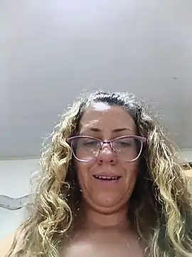 miss hanna07 online show from November 24, 2025, 9:47 pm