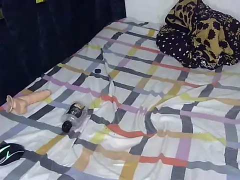 Snapshot of Livhornyy chatting on April 1, 2026, 1:41 pm Livhornyy online show from April 1, 2026, 1:41 pm