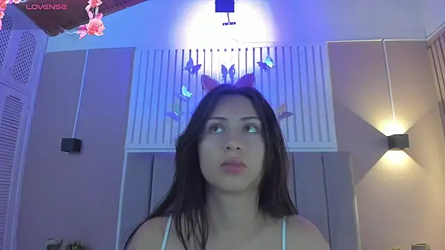 diosa cristal online show from March 6, 2025, 3:24 am