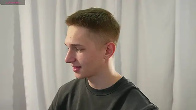 dustyn fox online show from December 29, 2024, 4:08 pm